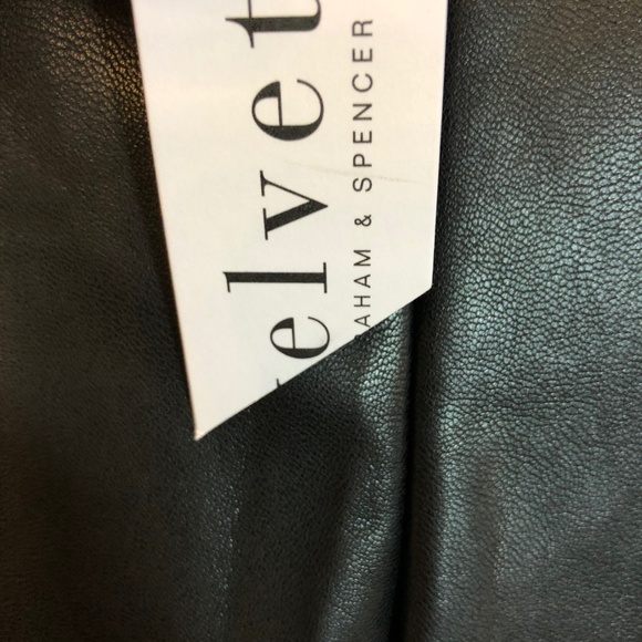 Size XS Brand New Black Leggings - Picture 5 of 5